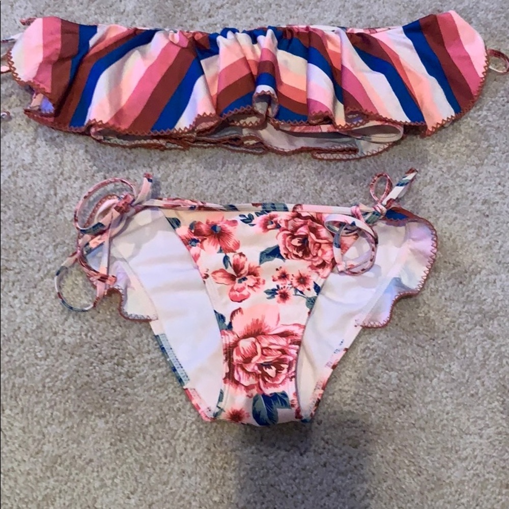 Stripe and floral off the shoulder bikini set